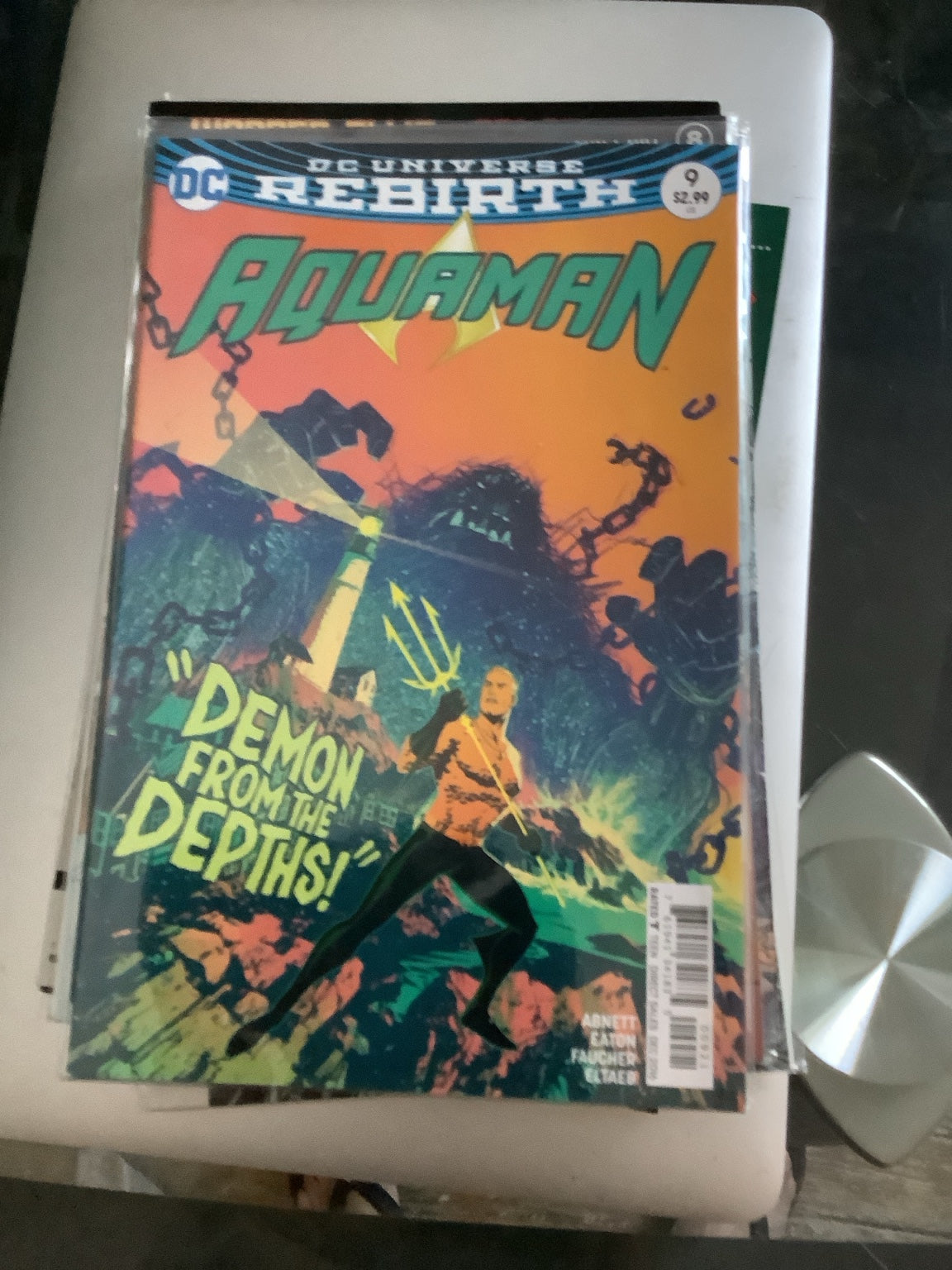Aquaman #9 Joshua Middleton Cover B photographed copy